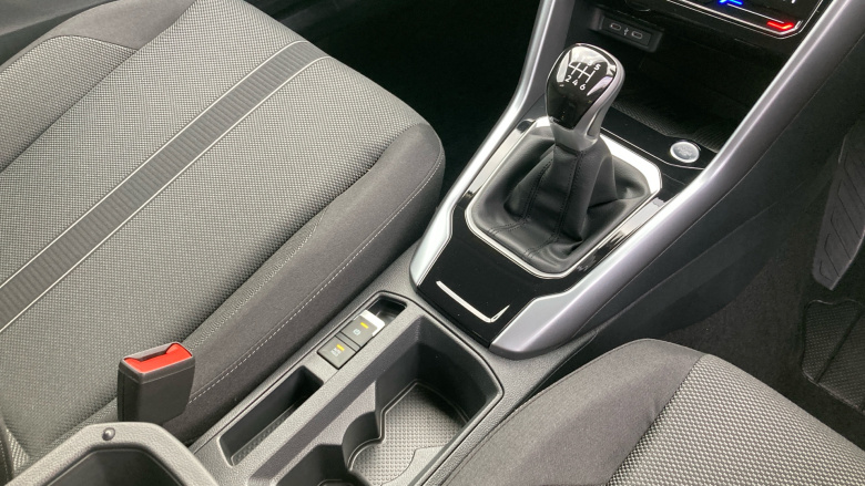 Volkswagen T-Roc 1.0 TSI 115 Match 5dr Petrol Hatchback